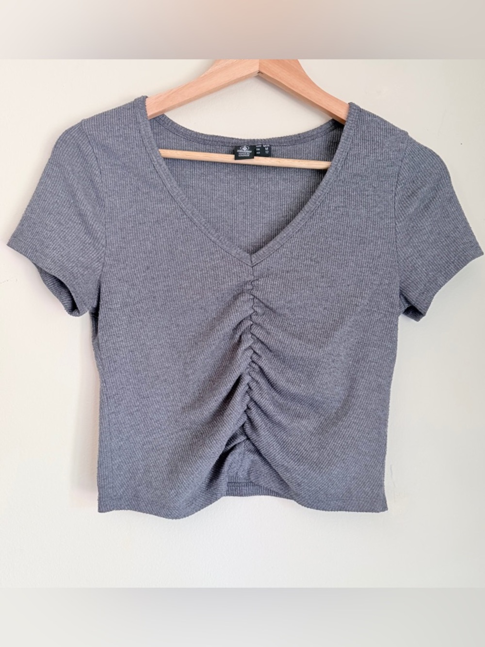 Volcom Gray Ruched V-Neck Short Sleeve Top